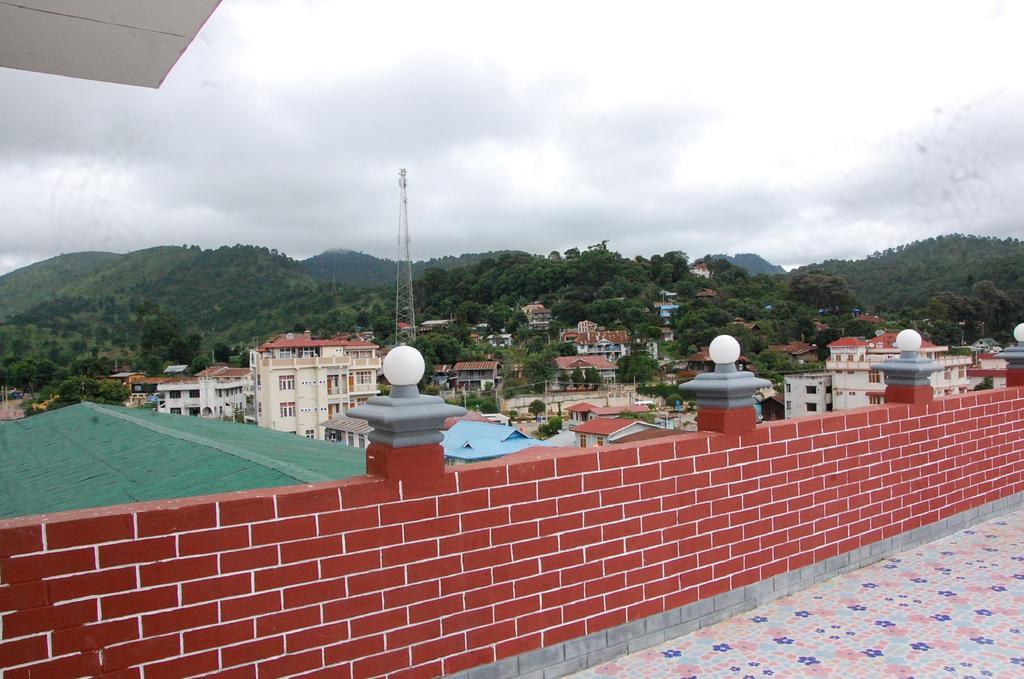 Dormitory @ Golden Kalaw Hotel Exterior photo