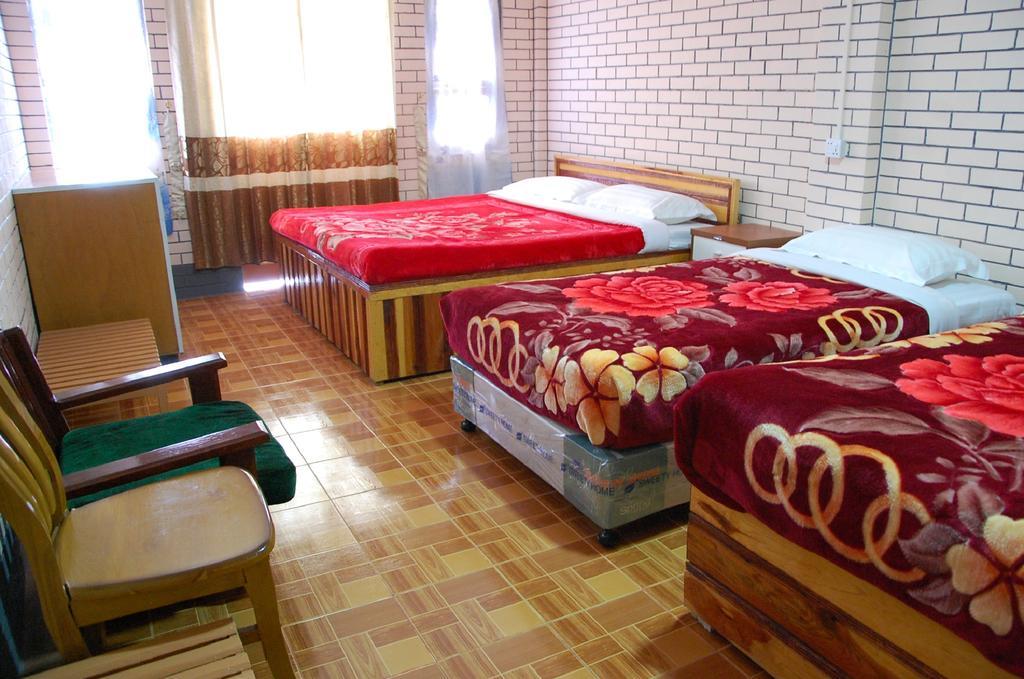 Dormitory @ Golden Kalaw Hotel Exterior photo