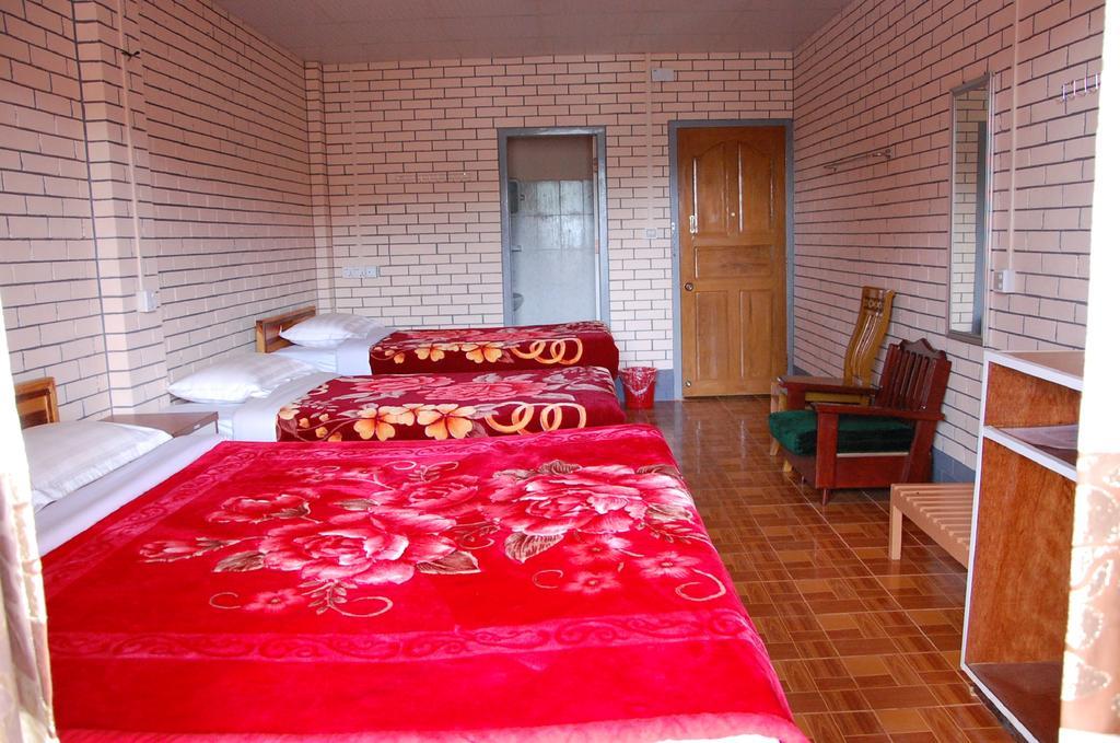 Dormitory @ Golden Kalaw Hotel Exterior photo