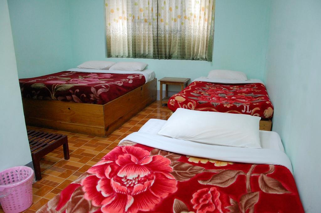 Dormitory @ Golden Kalaw Hotel Exterior photo