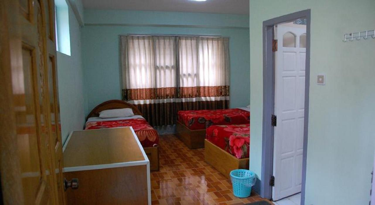 Dormitory @ Golden Kalaw Hotel Exterior photo