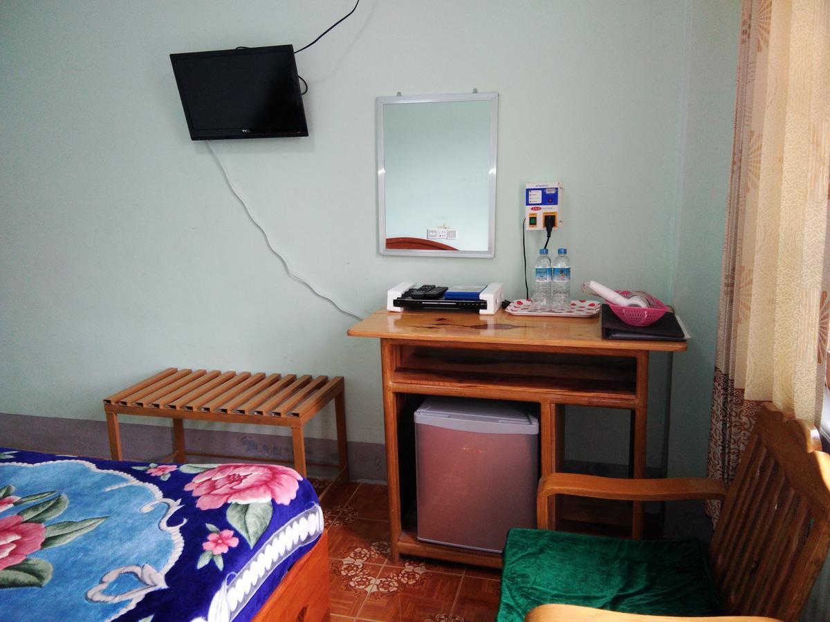 Dormitory @ Golden Kalaw Hotel Exterior photo